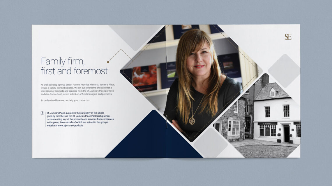 Brochure Design for Financial Management